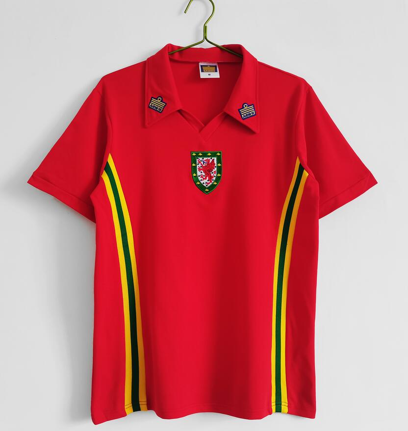 1976-79 Wales Retro Home Red Soccer Jersey Shirt